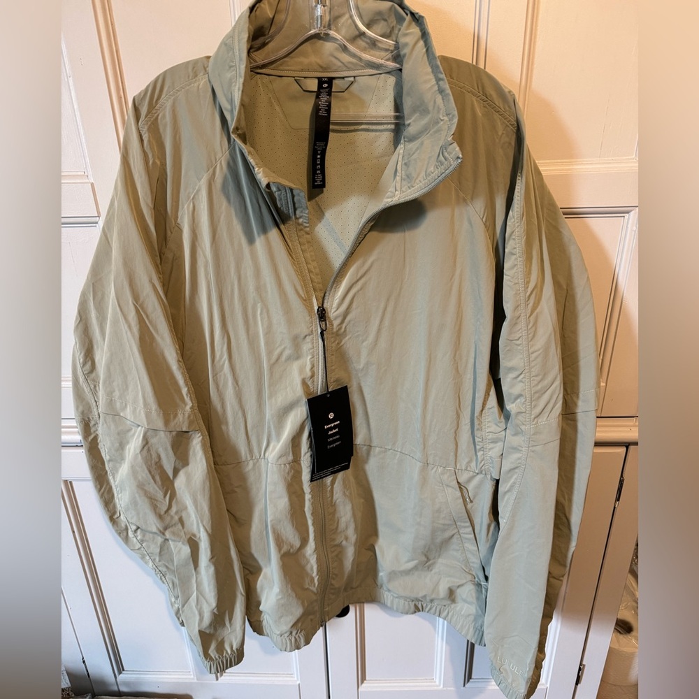 Lululemon men’s jacket